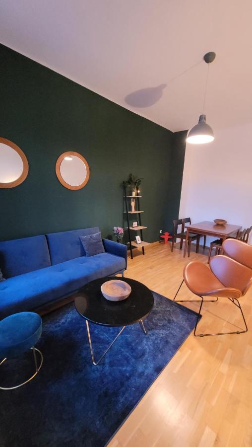 Apartment Design Altbauwohnung Mit Balkon Und Parkplatz